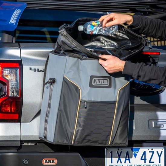 کیف زاپاسبند وانتی مدل ARB - Tailgate Bin Bag کیف زاپاسبند وانتی مدل ARB - Tailgate Bin Bag