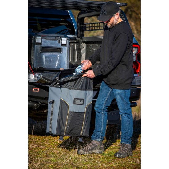 کیف زاپاسبند وانتی مدل ARB - Tailgate Bin Bag کیف زاپاسبند وانتی مدل ARB - Tailgate Bin Bag