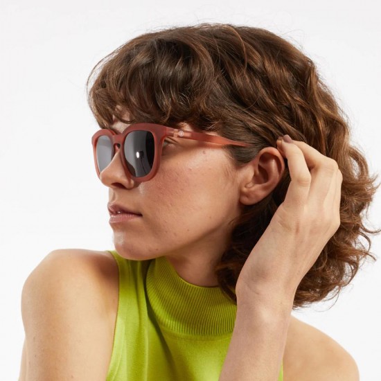 عینک آفتابی مدل Barner - Osterbro Sun / Carnelian Flame عینک آفتابی مدل Barner - Osterbro Sun / Carnelian Flame