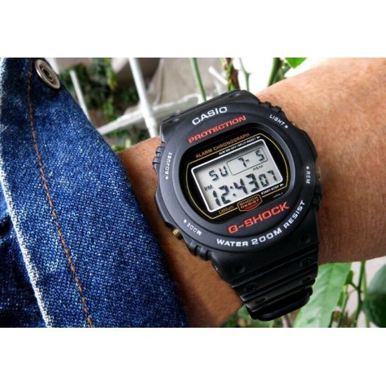 ساعت مچی دیجیتال مدل Casio - DW-5750E-1D